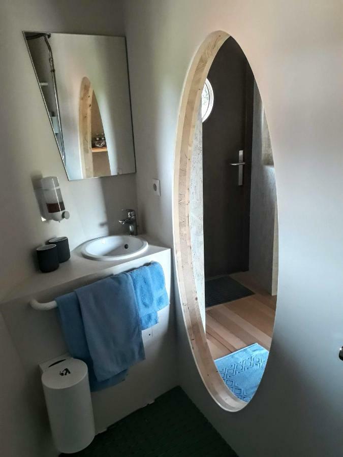 Peitche Lauer Hotel Useldange Room photo