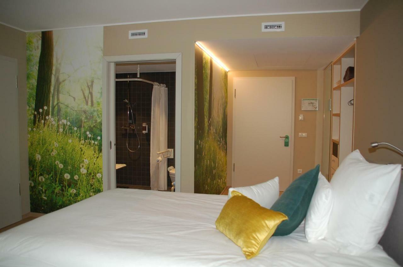 Peitche Lauer Hotel Useldange Exterior photo